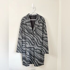 IRIS SETLAKWE Animal Print Wool Blend Long Street Coat Womens 10 Chic Staple